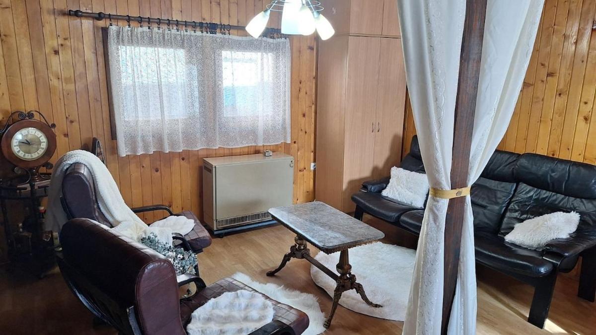 Вилла Wooden House Ada Белград Экстерьер фото
